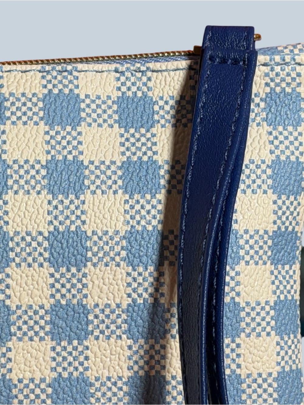 NEW Summer Blue Gingham Wristlet Clutch - or Cosmetics Bag - Picture 3 of 7